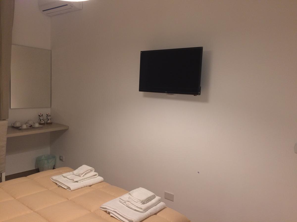 バーリ Casa Grace 2 Bed & Breakfast エクステリア 写真